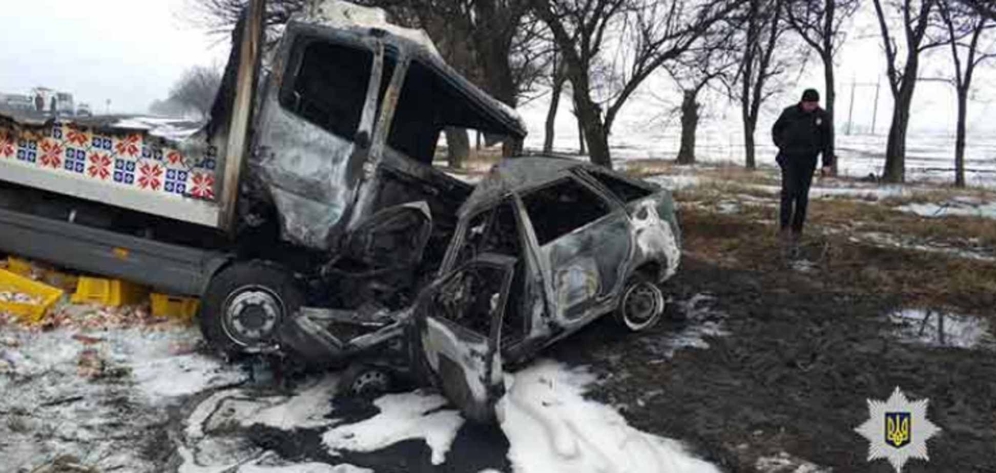 Вогняна ДТП під Дніпром: не опізнані двоє дорослих і дитина