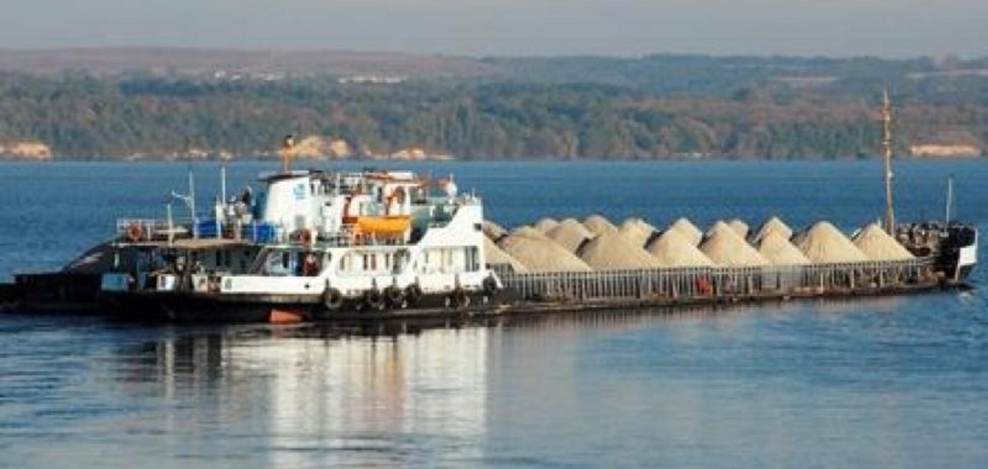 СМИ узнали, кому выгодно провалить закон о речном транспорте