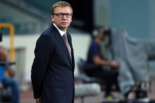 Кресло 'горело': гендиректор 'Шахтера' рассказал о бомбежке Донецка