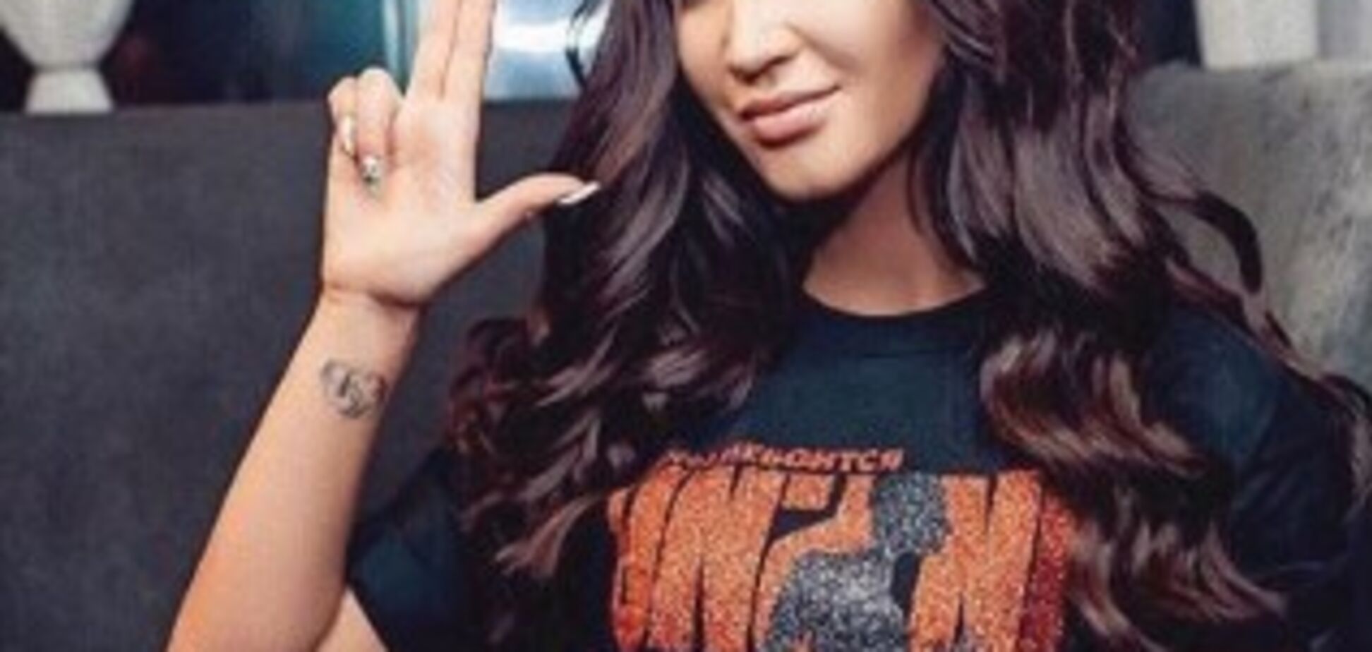 Скандальну Бузову висувають у мери Москви