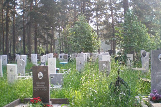 Похороны через суд: украинцам объяснили 'сложности'