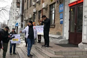 У Києві влаштували пікет через рейдерське захоплення гуртожитку
