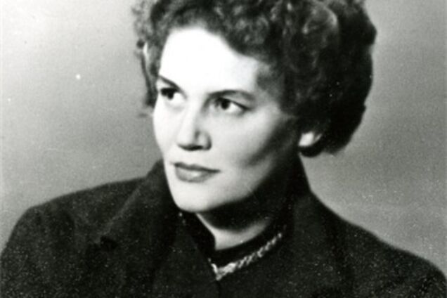 Лина Костенко