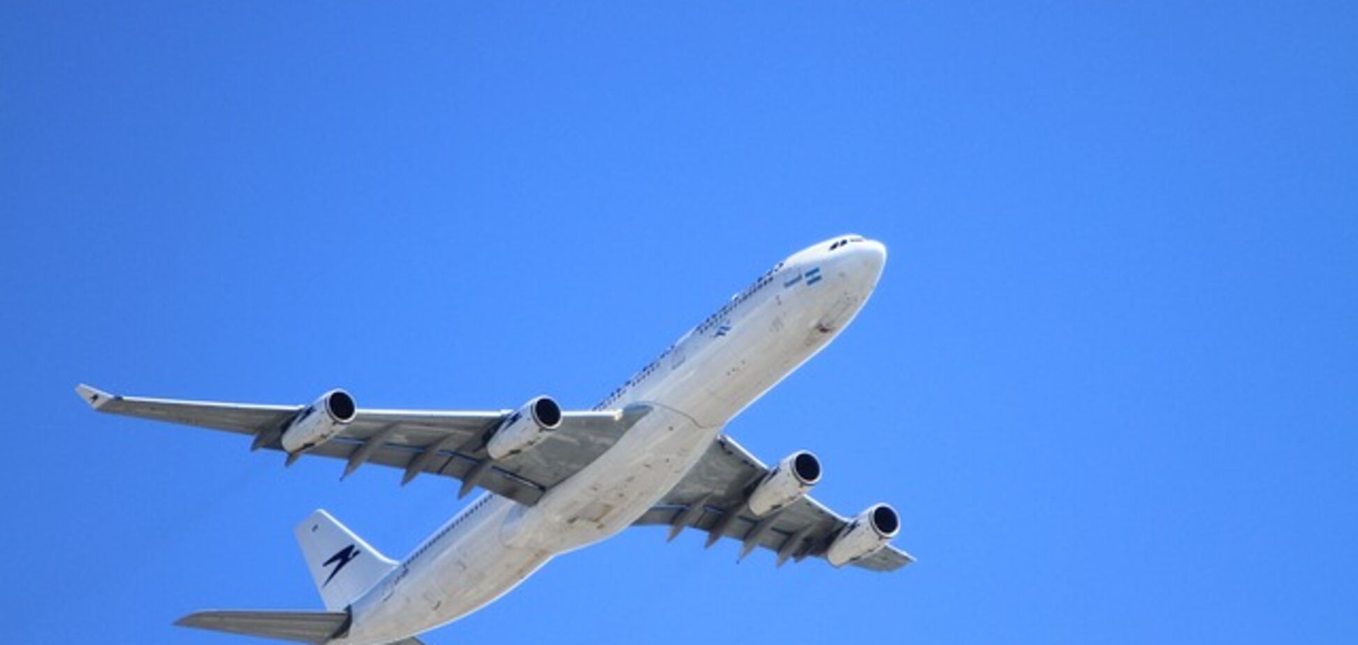 НП з МАУ: в 'Борисполі' здійснив аварійну посадку пасажирський літак