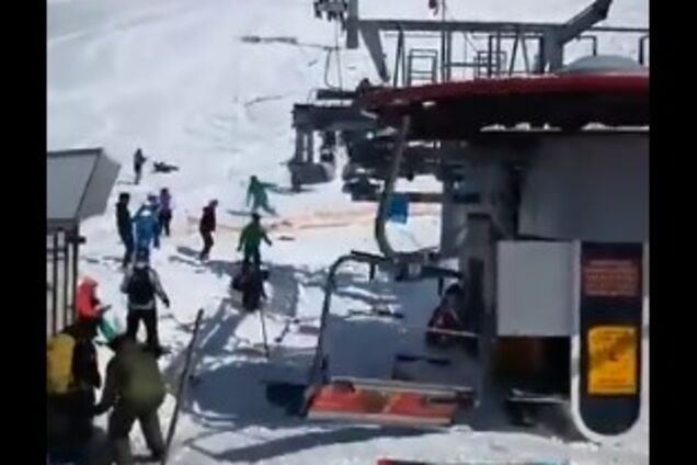 'Попали в адовое мясо': очевидцы рассказали об аварии на подьемнике в Грузии