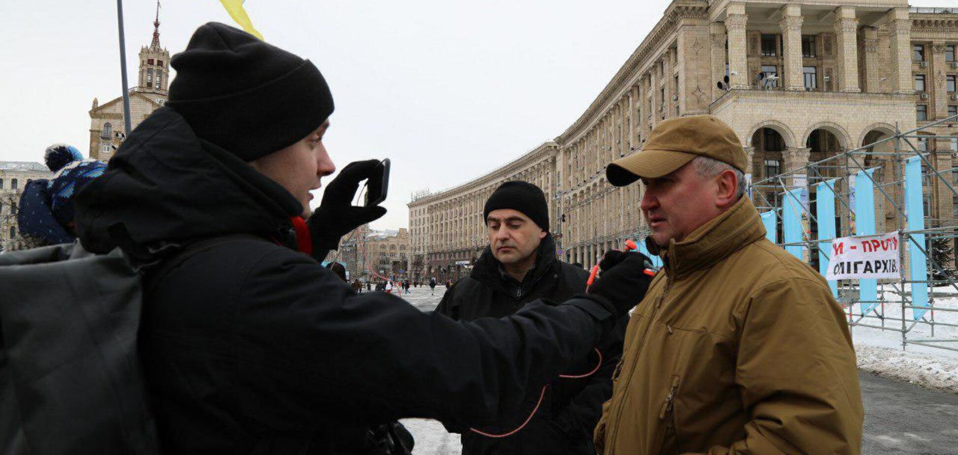 Беспорядки на Майдане: глава СБУ пришел к сторонникам Саакашвили