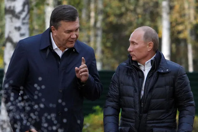 Янукович Путін