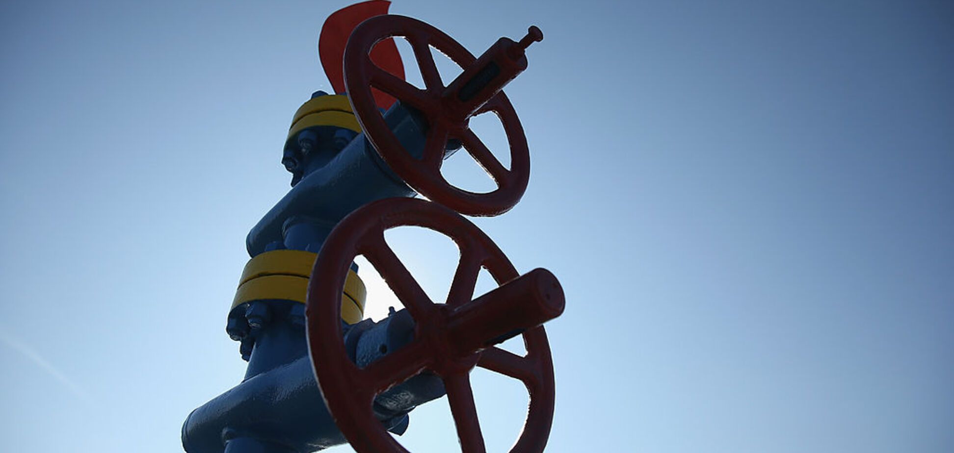 'Газпром' объявил о разрыве контрактов с Украиной, 'Нафтогаз' нашел замену