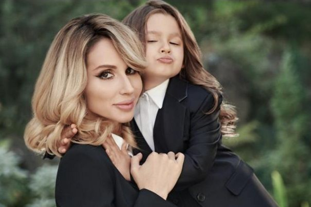 Светлана Лобода с дочкой