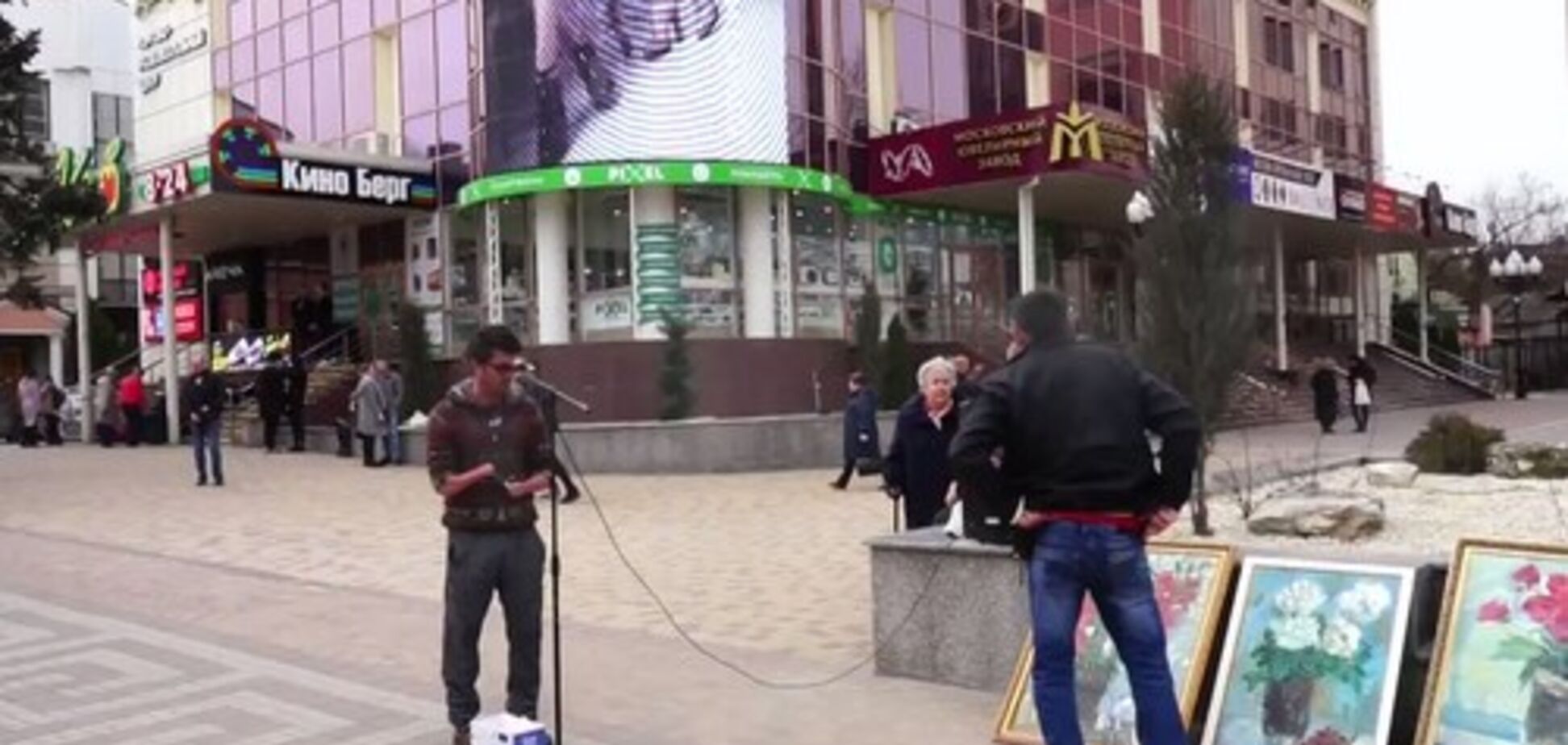 'Расстреляли': сеть поразила украинская песня в Крыму