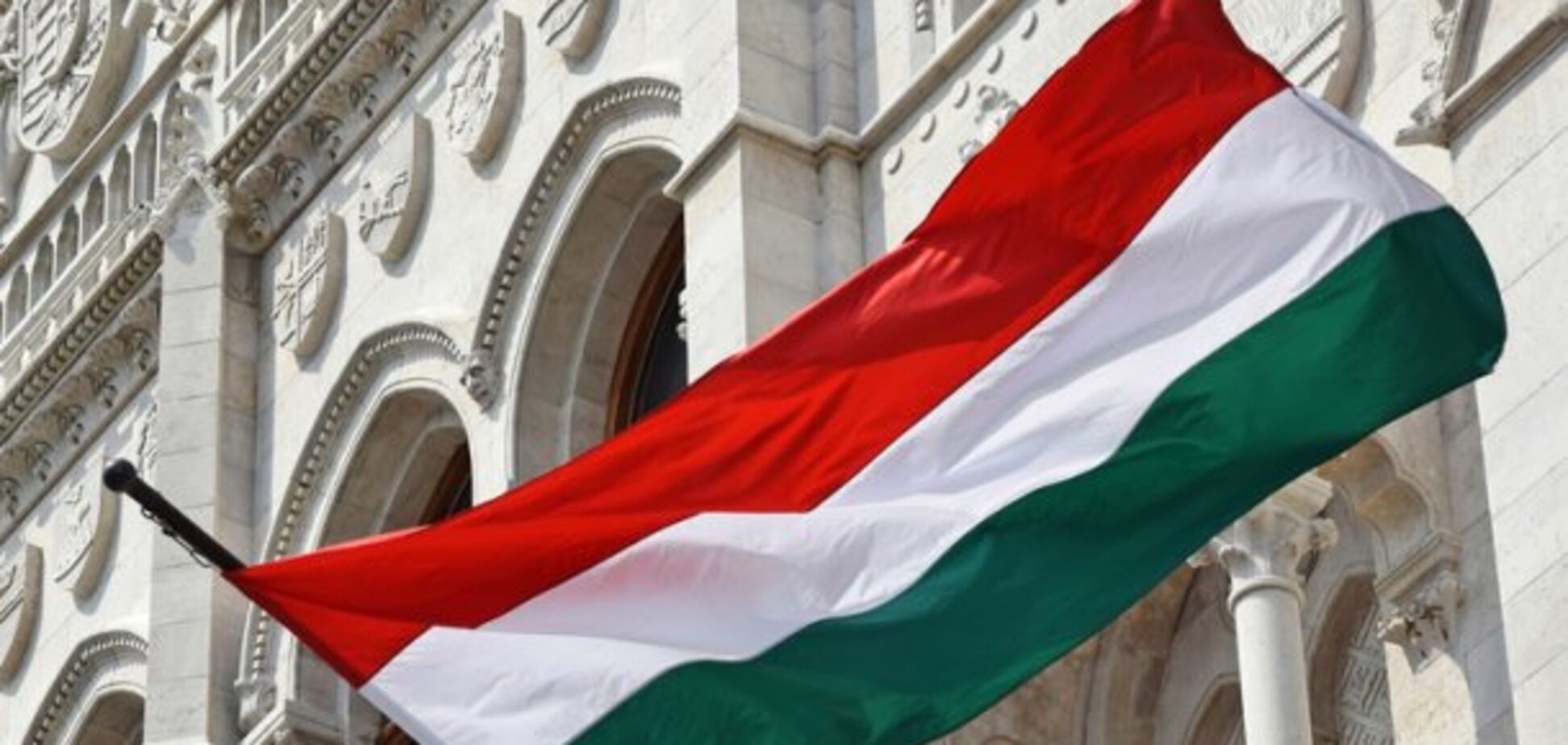 Венгрия замалчивает жуткие издевательства над украинцами - журналист