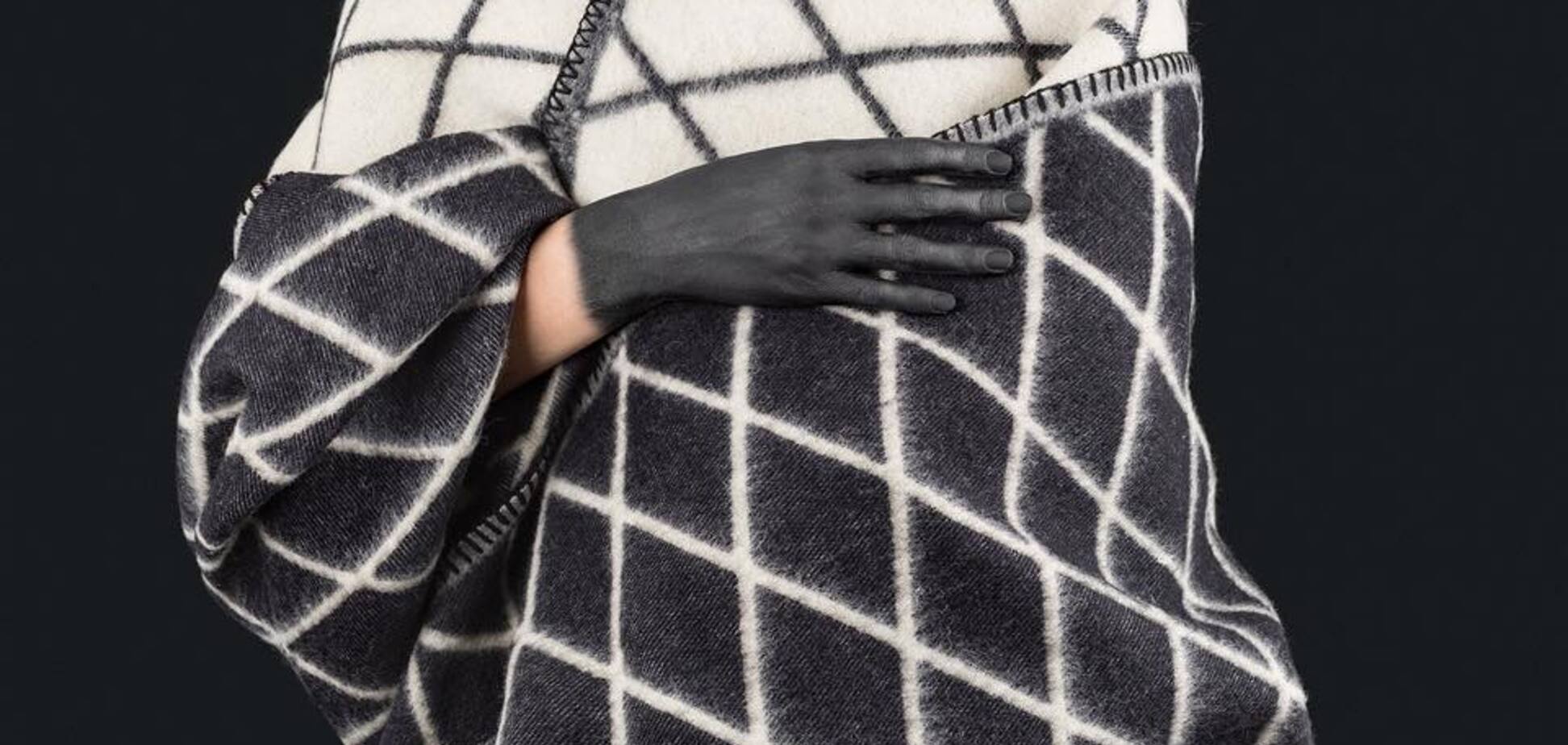 Киянка відкрила шоурум чорних речей