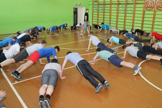 Был освобожден от занятий: на Донетчине на уроке физкультуры умер ребенок