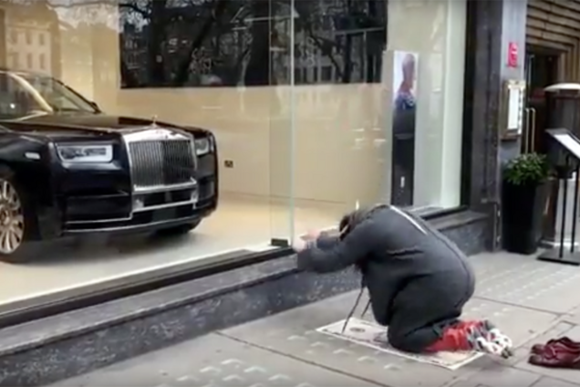 'Намаз перед Rolls-Royce': Чичваркин показал, как разбогатеть