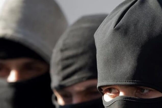 Москаль запретил маски и балаклавы на Закарпатье