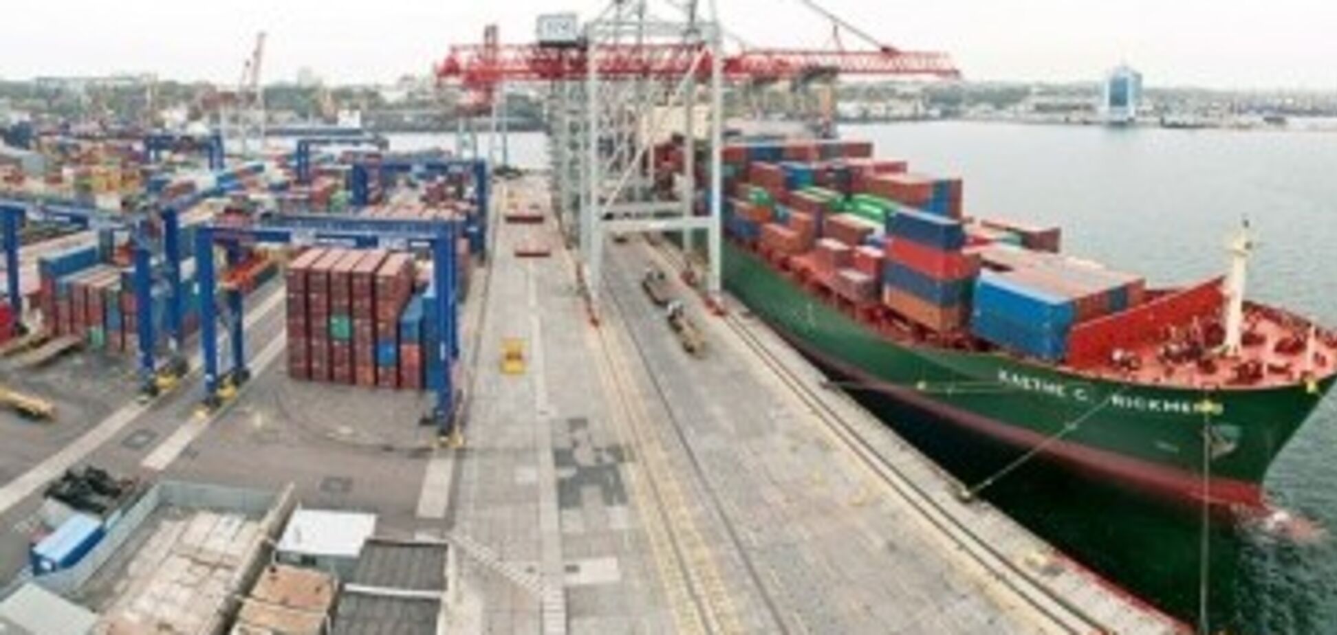 Кинах объяснил, чему мешают завышенные портовые сборы в Украине