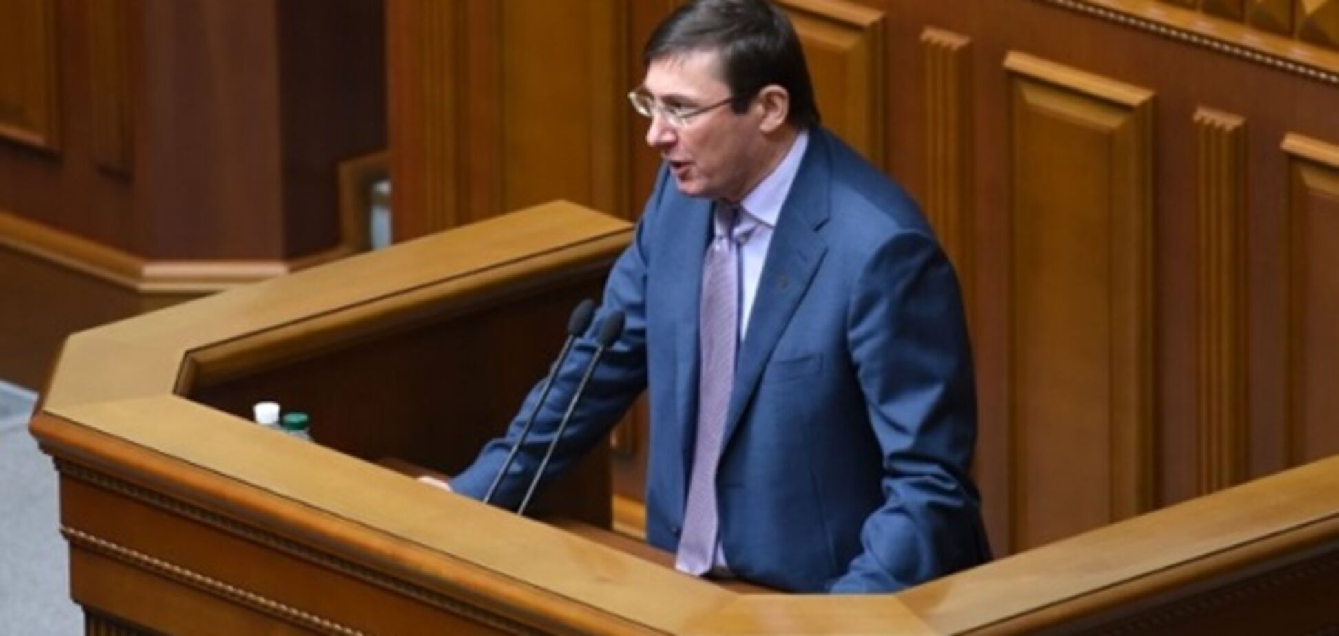 'Создать хаос': Луценко рассказал, откуда Савченко хотела расстрелять Раду