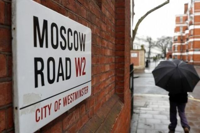 20 стран ЕС и США могут выслать дипломатов Путина