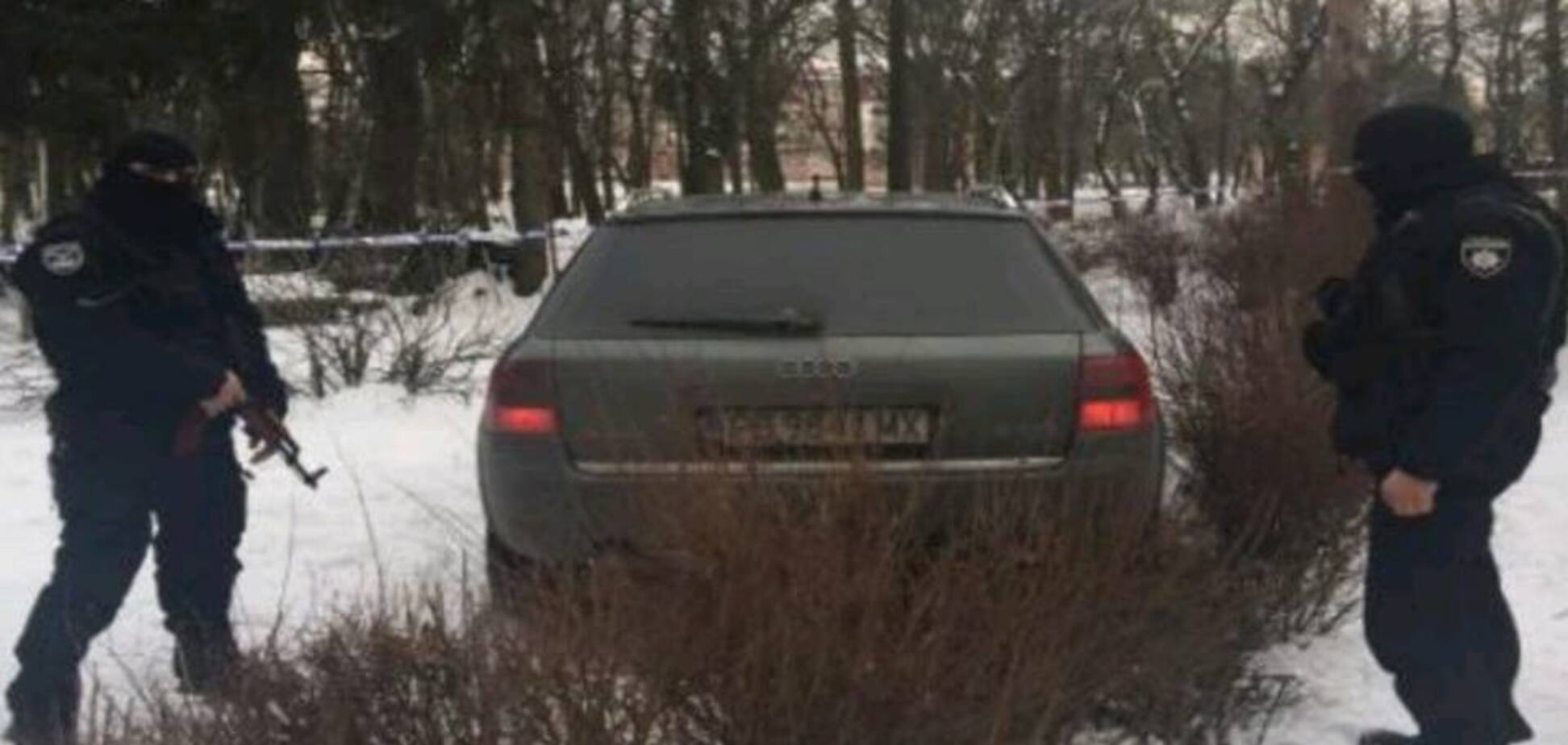 Благала відпустити дітей: під Києвом стався наліт із заручниками