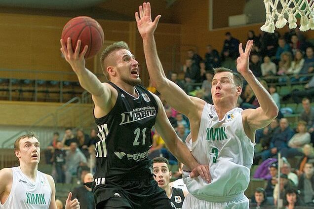 Сезон завершено: результати Суперліги Парі-Матч 25 березня