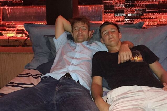 Тусовки и частные самолеты: в сети показали, как живет владелец сгоревшего ТЦ в Кемерово