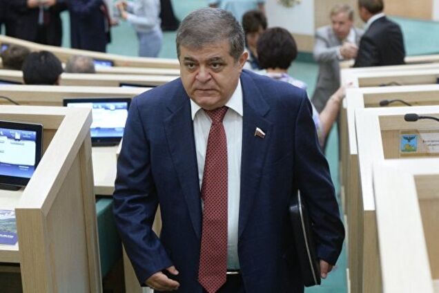 Массовая высылка дипломатов: в России обиделись