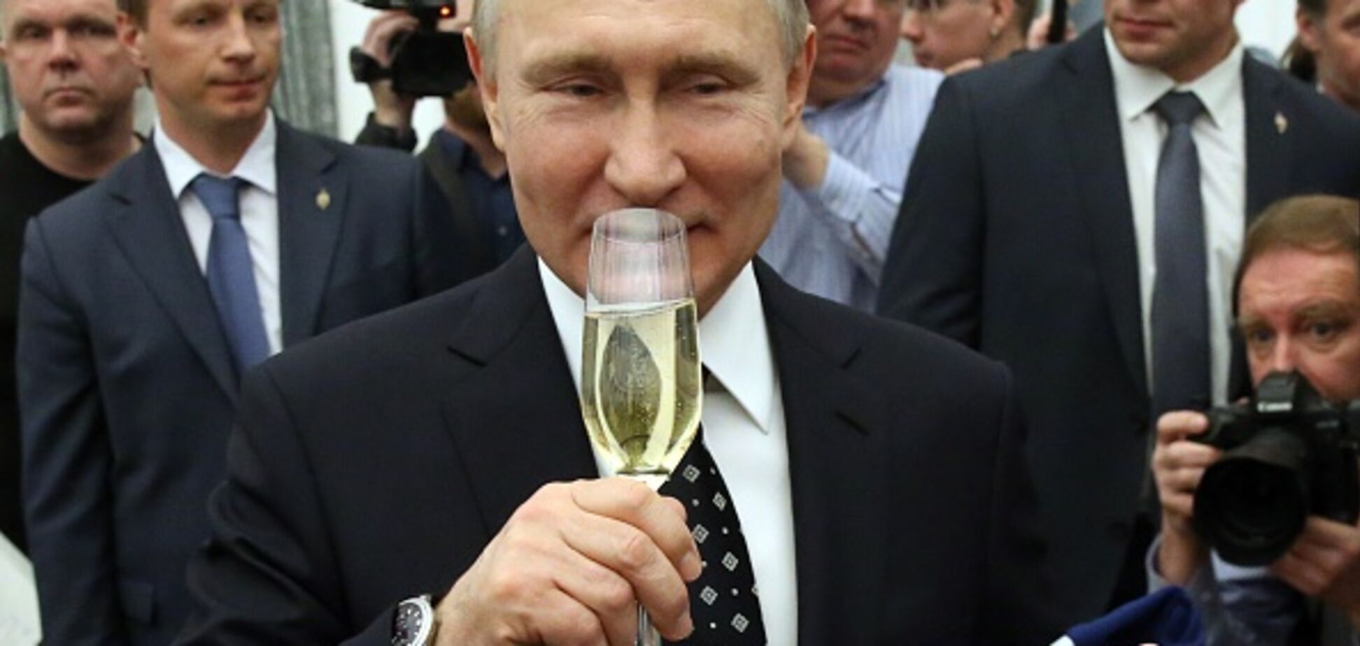 У Росії назвали умови дострокової відставки Путіна