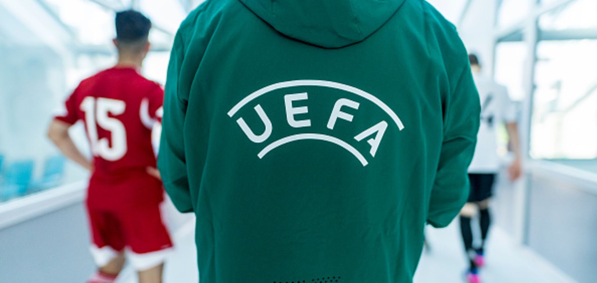 УЕФА отказался наказывать 'Рому' за флаг 'ДНР' на матче Лиги чемпионов: названа причина