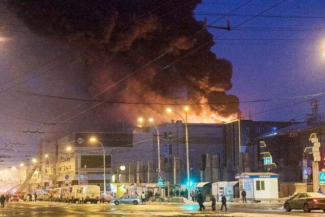 Пожар в Кемерово: стало известно о подростках, которые могли поджечь ТЦ