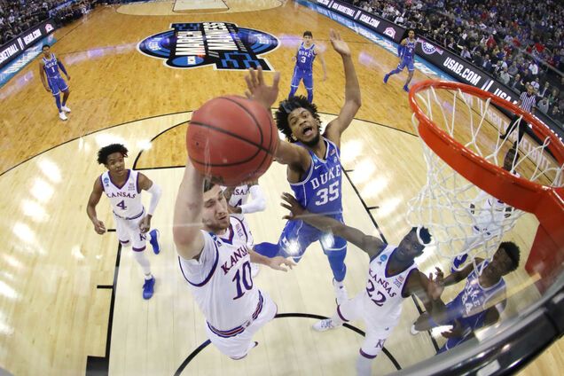 Увійшов в історію! Українець Михайлюк вийшов у Фінал чотирьох NCAA