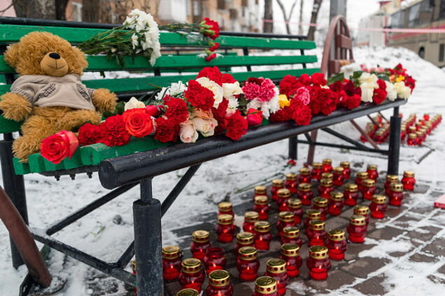 Пожежа в Кемерово: очевидці розповіли, як співробітники ТЦ не дали врятувати дітей