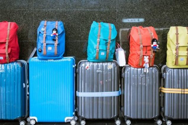 Украина высылает 13 российских дипломатов: все подробности