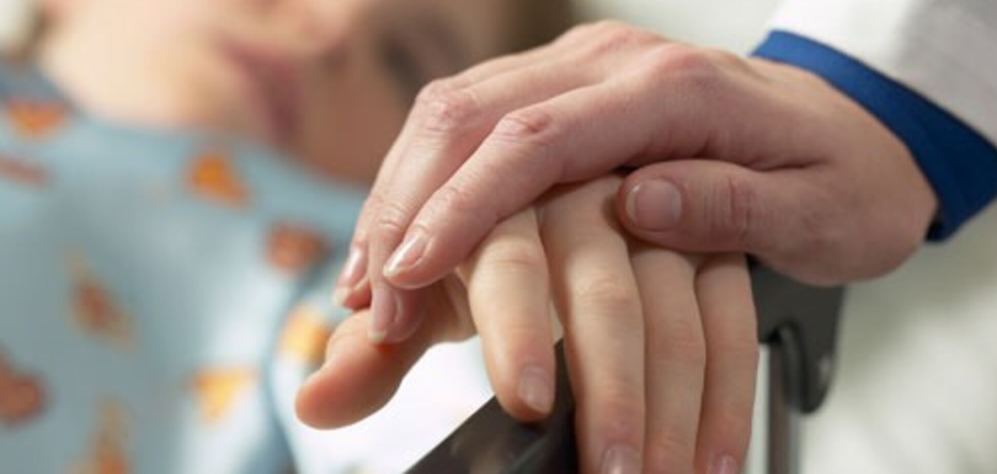 Фонд 'Возрождение' помог детскому онкоотделению на 100 тыс. грн