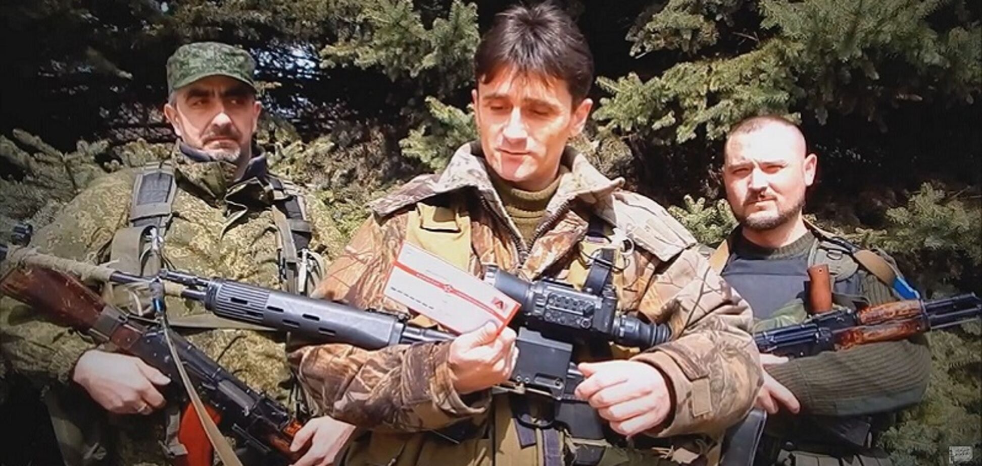 'Спас бронежилет': у террористов рассказали, кто подстрелил одиозного наемника 'ДНР'