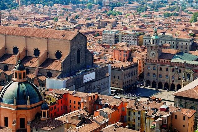 Лоукостер Ernest открывает новые направления из Украины