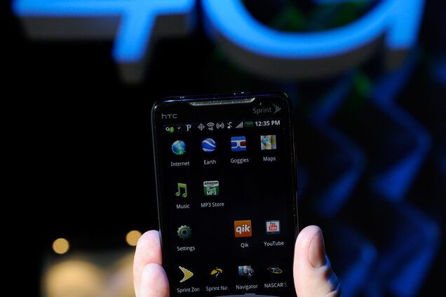 Мобильные операторы смогут запустить 4G в Украине: названа дата