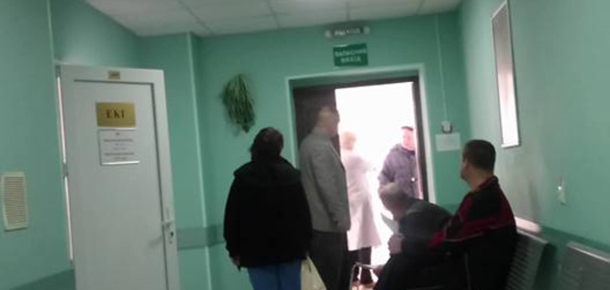'А де ключ? Бігають білі халати': в Україні після пожежі в Кемерово почали перевіряти лікарні