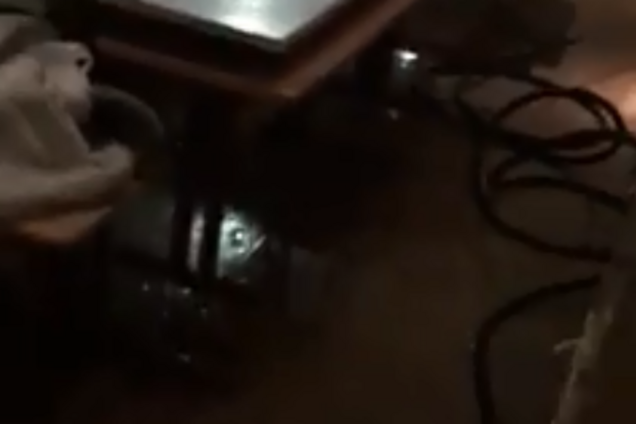 У Дніпрі руйнується школа, де вчився олігарх