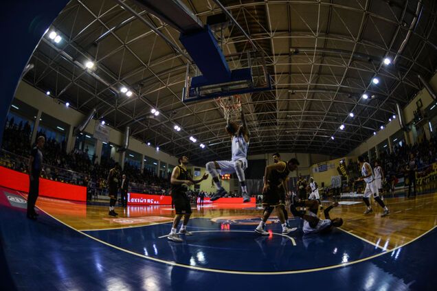 Гениальный трюк баскетболиста ошеломил легендарного Буффона