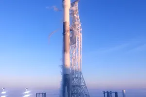 SpaceX запустила ракету с 10 спутниками на борту