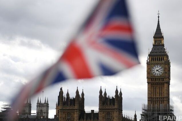 Британия пообещала закрыть 'логово шпионов' Путина