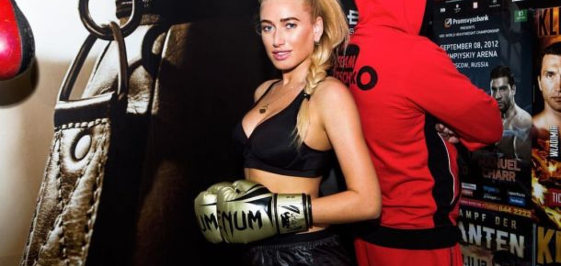 Знаменитая украинская спортсменка снялась в соблазнительной фотосессии в музее Кличко