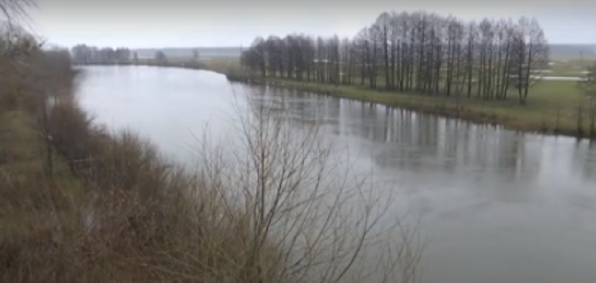 Под Ривне учительница прыгнула с моста, не поладив с детьми