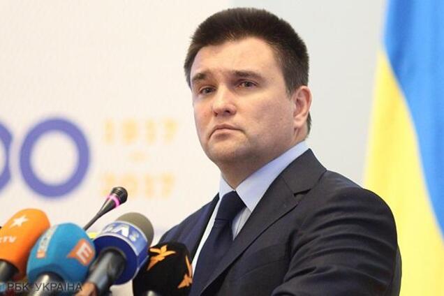 МЗС України запропонував вийти з СНД і розірвати дружбу з Росією