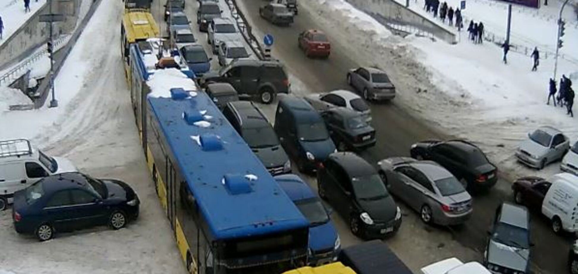 Киев парализовали огромные пробки: опубликована карта 
