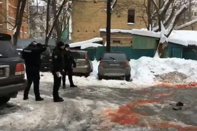 В центре Киева произошло убийство: появились фотороботы подозреваемых