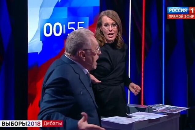 Сайт Собчак взломали, 'потроллив' фото с Жириновским