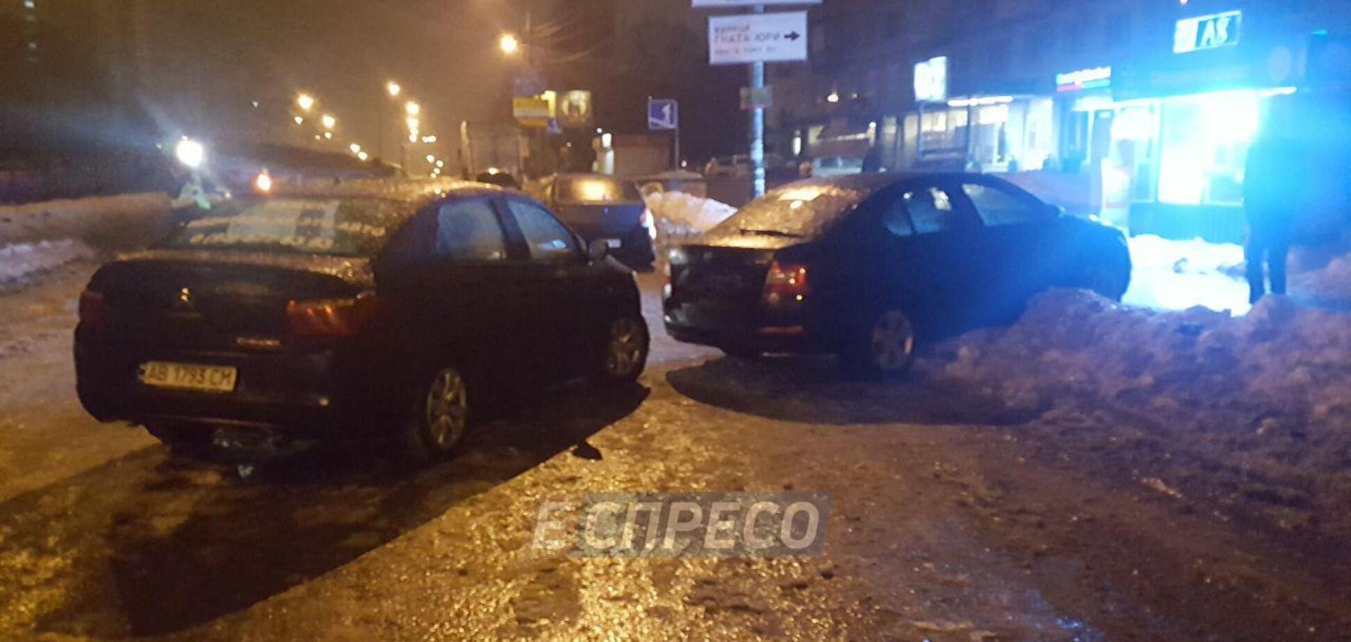 Масштабное ДТП в Киеве: на проспекте столкнулись сразу 7 авто