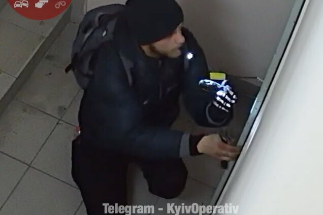 Невиданная наглость: в Киеве грабители попали в объективы камер