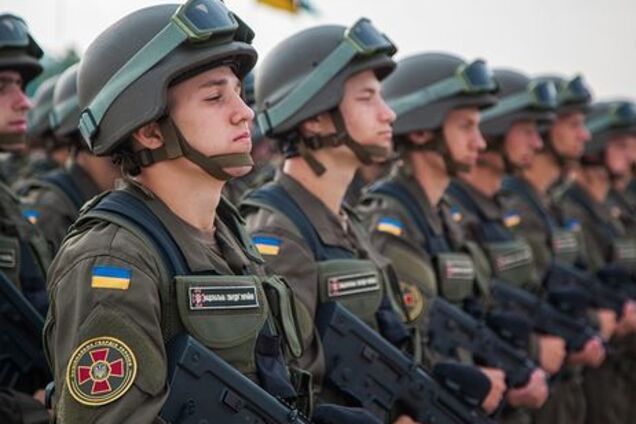 Нужны ли нашей армии призывники?